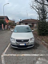 Volkswagen Touran Ecofuel 1.4 tsi 150cv