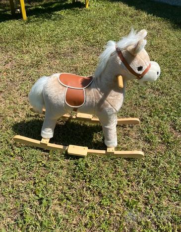 Cavallo dondolo per bambini