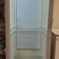 Frigovetrina ventilata LIEBHERR