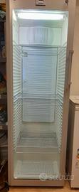 Frigovetrina ventilata LIEBHERR