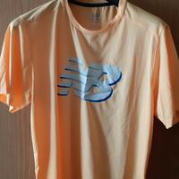 T-shirt per camminate e corse