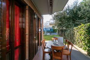 La villa * /OTTOBRE/ - [trilocale Piazza Drago]