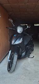 Piaggio Beverly Police 300 i.e abs 2017