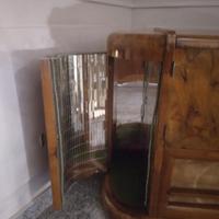 Mobile bar anni 30-40 senza radio e/o giradischi

