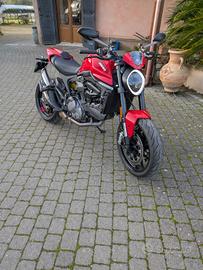 Ducati Monster 937 plus