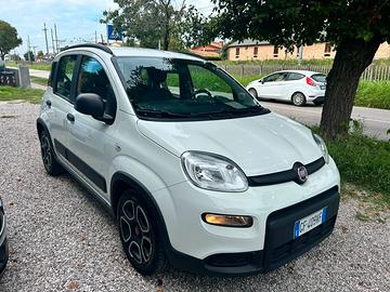 Fiat Panda 1.0 FireFly S&S Hybrid City Cross