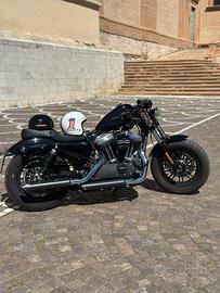 Harley davidson pari al nuovo da vetrina