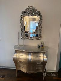 Comò barocco argento con specchiera abbinata