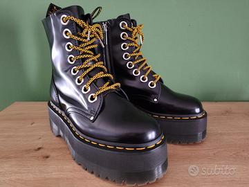 Anfibi Dr. Martens Jadon Max