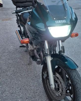 YAMAHA XJ600 S