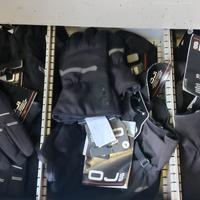 Stock abbigliamento moto: giacche guanti antipiogg