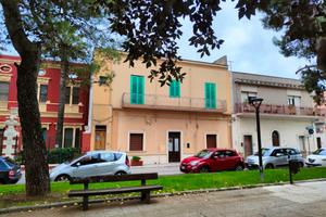 Appartamento piazza Professor Cosimo Rubino 18, La