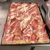 Aiuto pizzaiolo/Pizzaiolo alla teglia