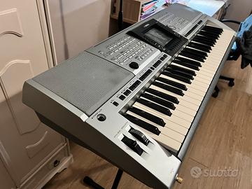 Yamaha psr 3000