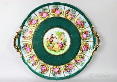 Piatto in ceramica decorato a mano