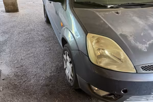 Ford fiesta 2004