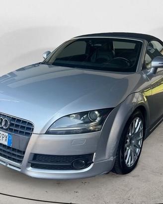 Audi TT Roadster 2.0 tfsi