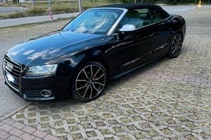 AUDI A5 CABRIO 3.0 TDI S-LINE
