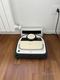 Robot aspirapolvere Folletto VR 200