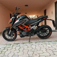 Ktm duke 125 2023