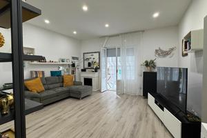 Appartamento in bifamiliare con ing indipendente