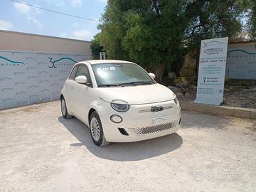 Fiat 500e 23,65 kWh Action KM0