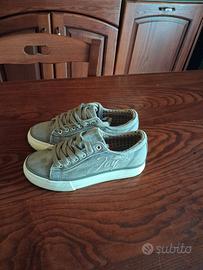 scarpe da ginnastina,Bata,numero 36