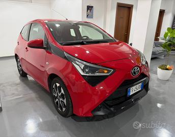 TOYOTA AYGO AUTOMATICA