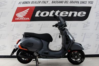 PIAGGIO VESPA GTS SUPERSPORT 310 PARI AL NUOVO KM 