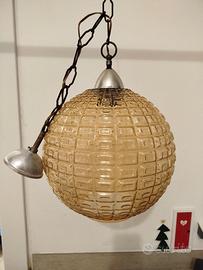 Lampadario vintage a sfera in vetro ambrato Anni 7