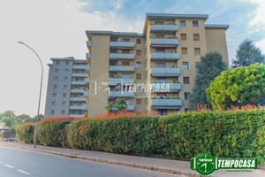 Trilocale con balcone zona Bellaria