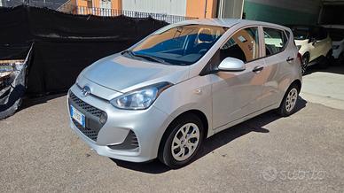 Hyundai i10 1.0 LPGI Econext Login unico proprieta