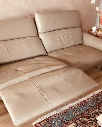 Divano pelle relax pari al nuovo