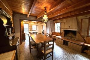 CASA SEMINDIPENDENTE A TOMBOLO