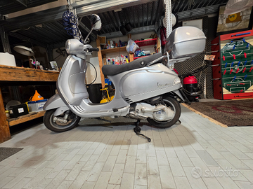 Vespa lx 125 2006