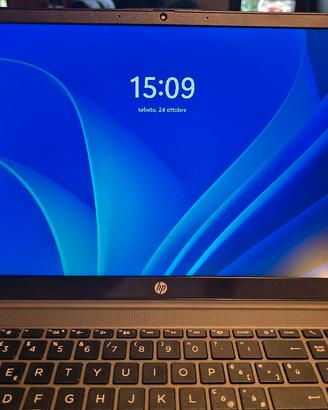Notebook "HP 250 G10 16gb RAM"