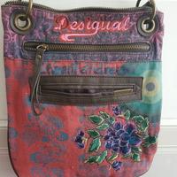 PICCOLA BORSA TRACOLLA DESIGUAL