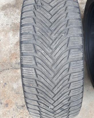 Gomme invernali 225/45/17 94V Michelin Alpin 6