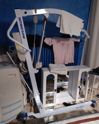 Sollevatore persone alletato