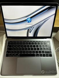 MacBook pro 13’ i5 256gb
