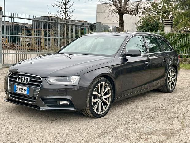 Audi a4 2.0 143 cv