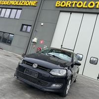 VOLKSWAGEN POLO 6R per ricambi usati CFW