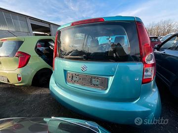 RICAMBI E POSTERIORE SUZUKI SPLASH 2009 cod. motor