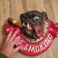 INSEGNA IN RESINA PESANTE NO SMOKING BULLDOG CIGAR