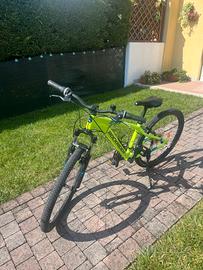 Bici Mountain Bike Rockrider ST 100 + kit
