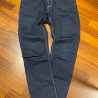 Jeans Please