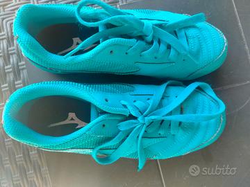 Scarpe da calcio lavate n.36