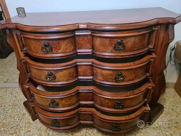 Cassettone e n. 2 comodini