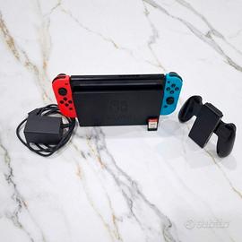 Nintendo Switch OLED + FC 25 omaggio