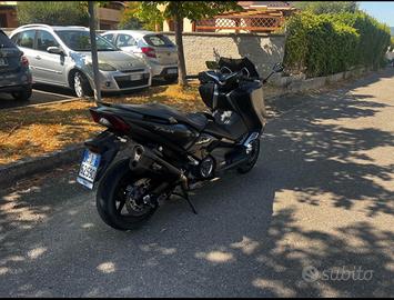 Yamaha T-Max 530